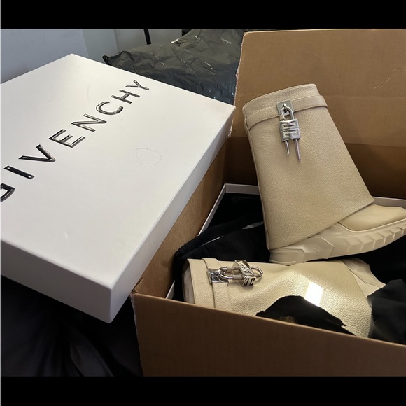 Givenchy Shoes - Givenchy Sharklock boots (CREAM)